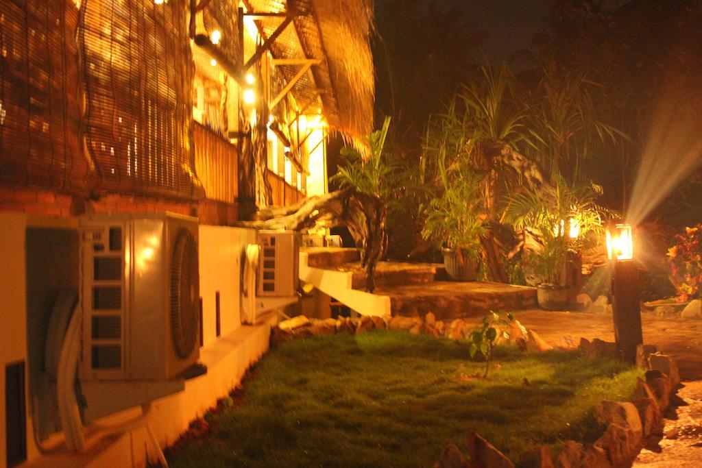 Ary'S Lagoon Bungalow & Hotel Karimunjawa Exteriér fotografie