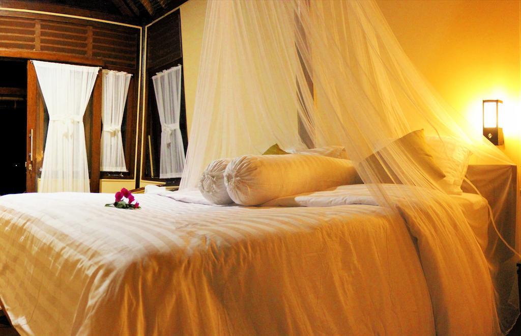 Ary'S Lagoon Bungalow & Hotel Karimunjawa Pokoj fotografie