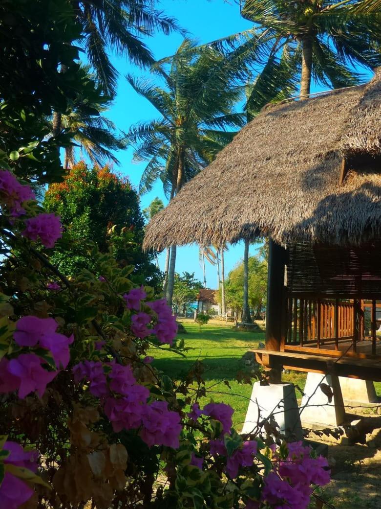 Ary'S Lagoon Bungalow & Hotel Karimunjawa Exteriér fotografie